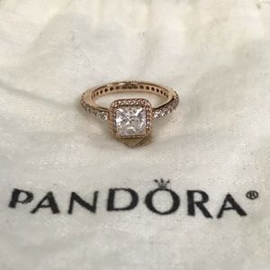 Pandora Ring